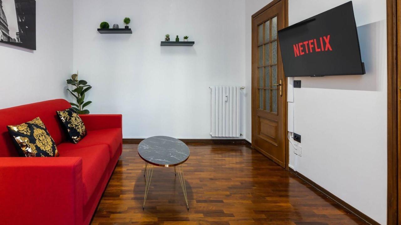 Porta Nuova Centro Elegante Suite Con Wifi 都灵 外观 照片