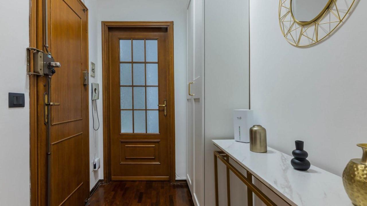 Porta Nuova Centro Elegante Suite Con Wifi 都灵 外观 照片
