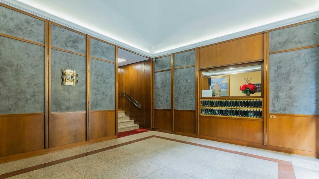 Porta Nuova Centro Elegante Suite Con Wifi 都灵 外观 照片